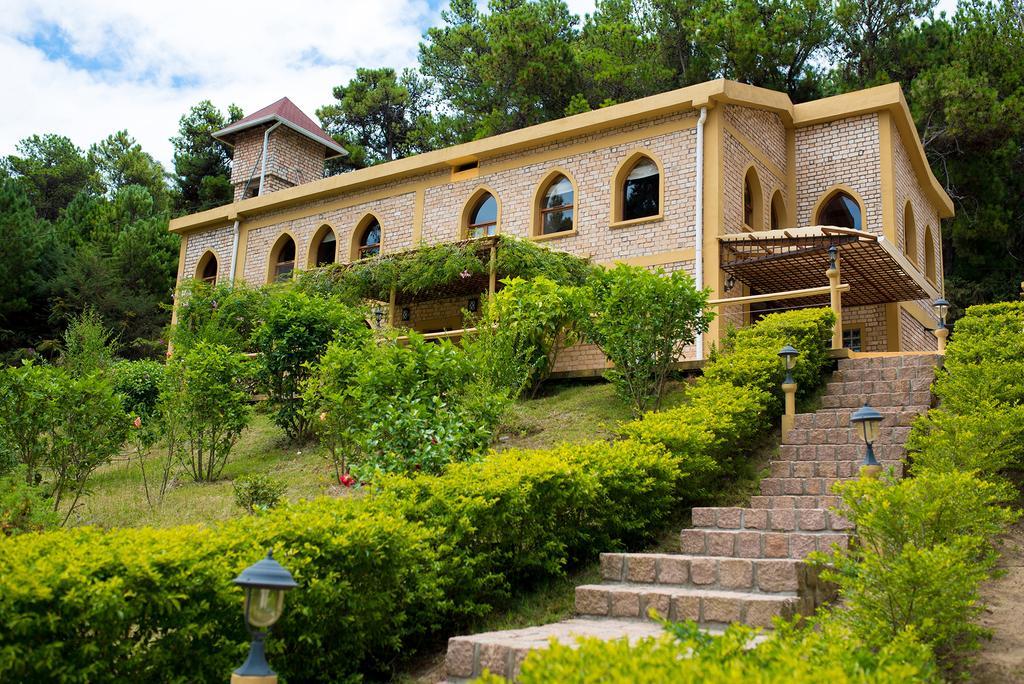 Le Chateau Du Lac De Mantasoa מראה חיצוני תמונה